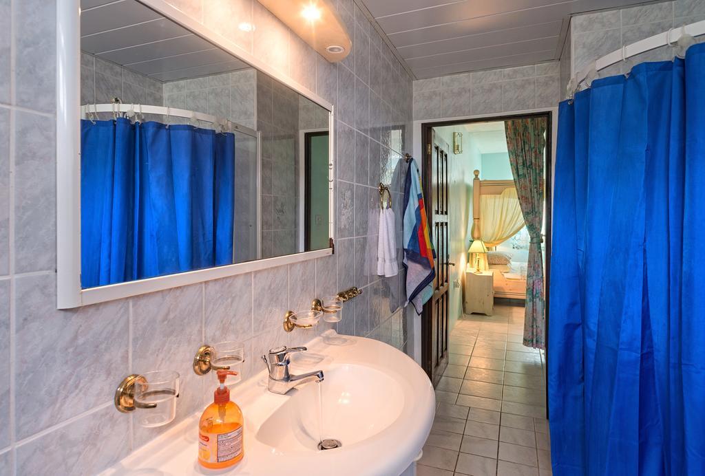 Royal Palm Holiday Apartment Méro Екстериор снимка