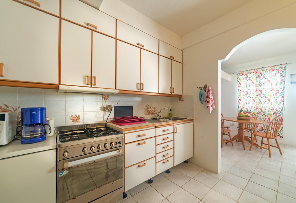 Royal Palm Holiday Apartment Méro Екстериор снимка